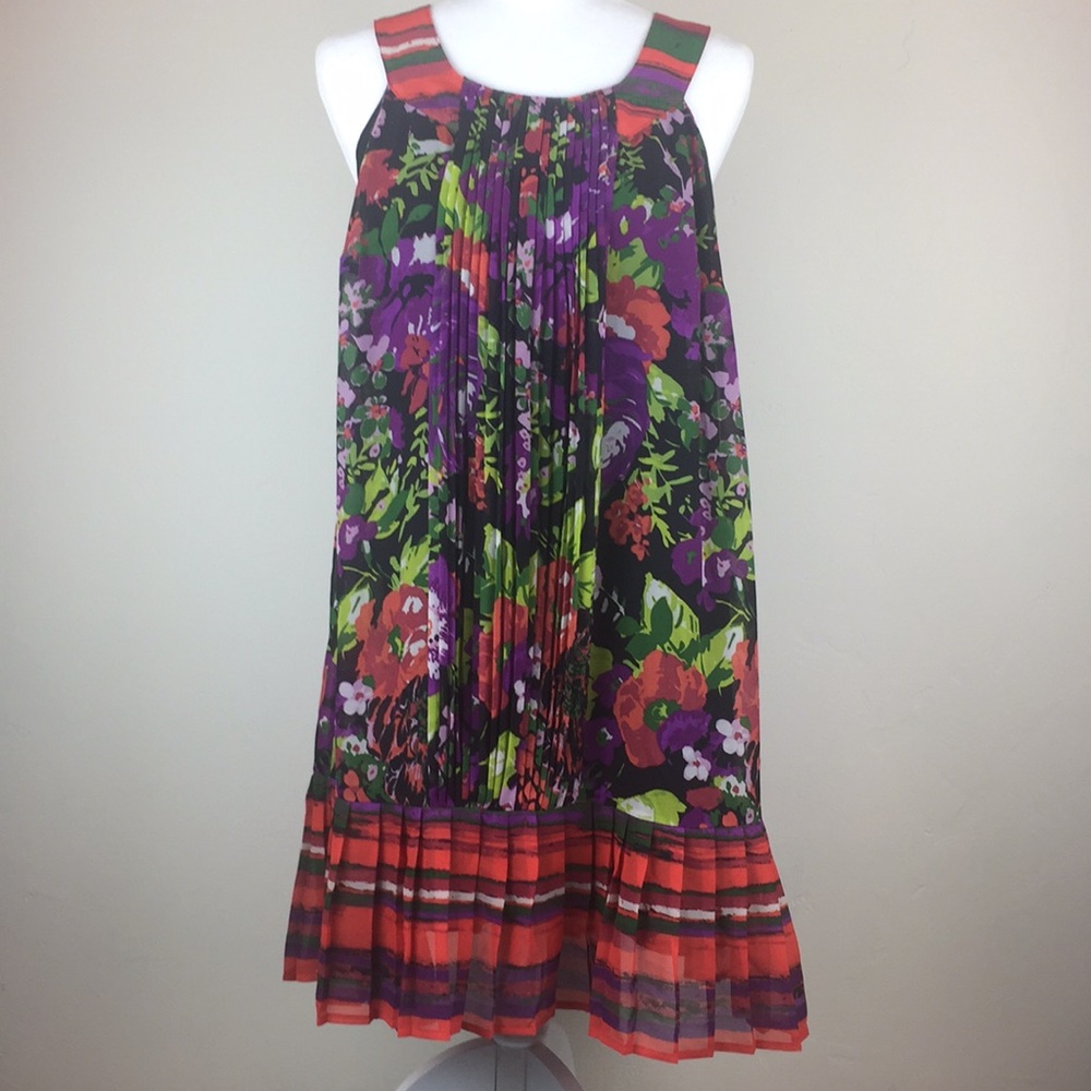 Gorgeous Lane Bryant Floral Pleated Dress